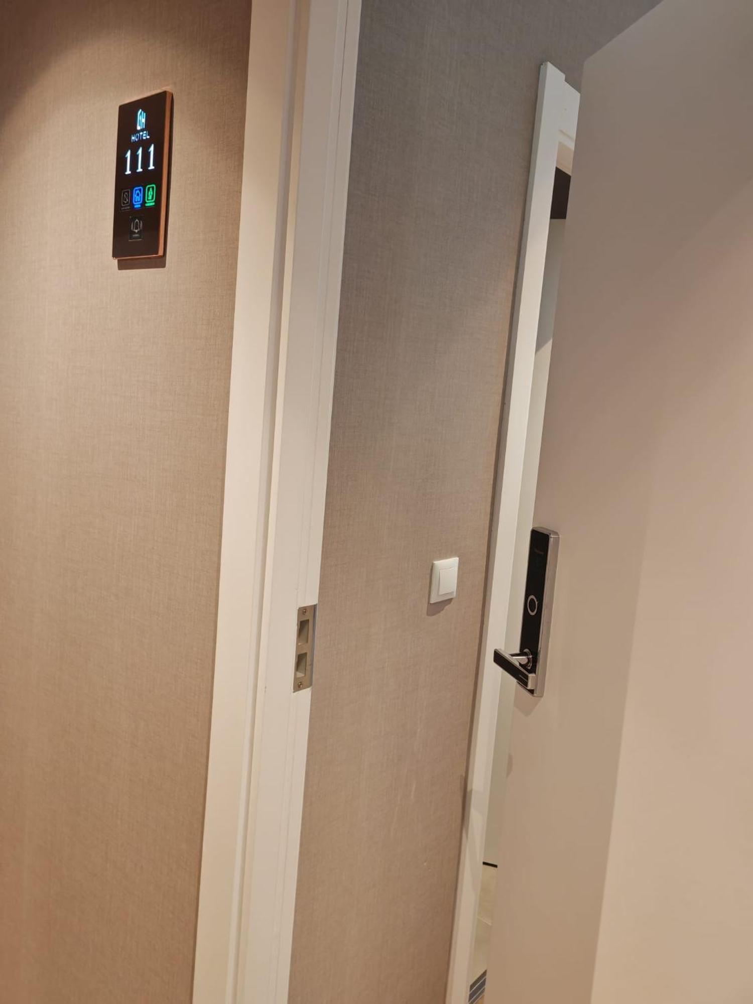 Hotel Golden Alcorcón Εξωτερικό φωτογραφία